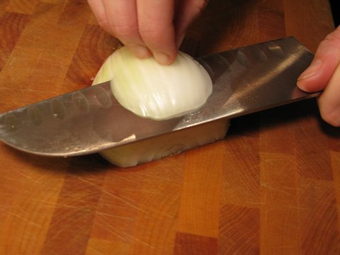chopping_onion11